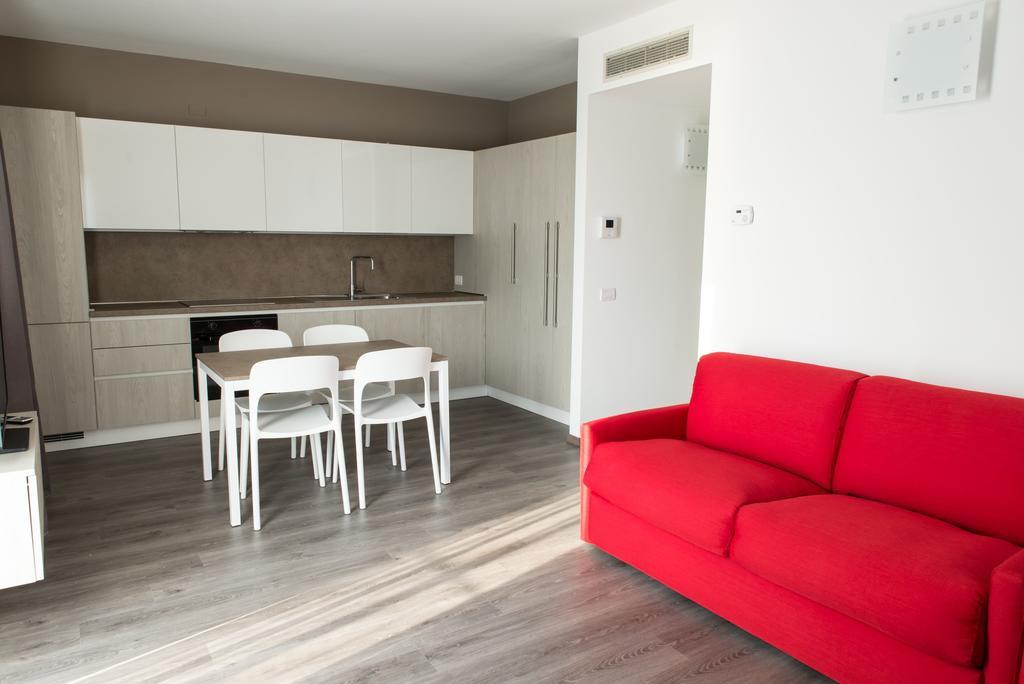 Residenza Luigina Apartman Varenna Szoba fotó